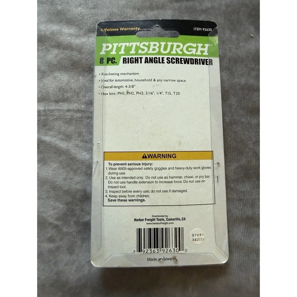 Pittsburgh 92630 8-Pc Ratcheting Right Angle Screwdriver Hex Bit Set T15/T20